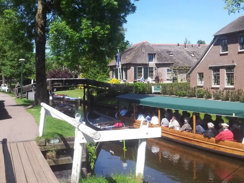 Giethoorn van alle kanten