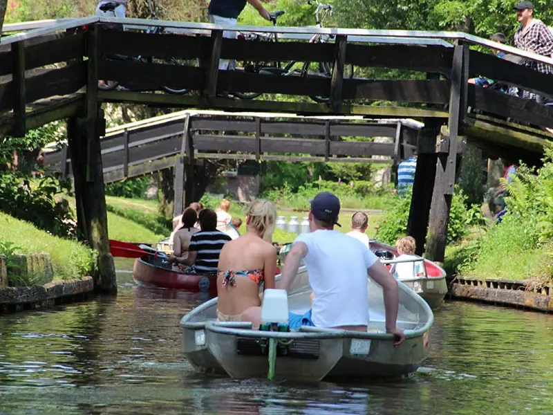Gezelligheid in Giethoorn